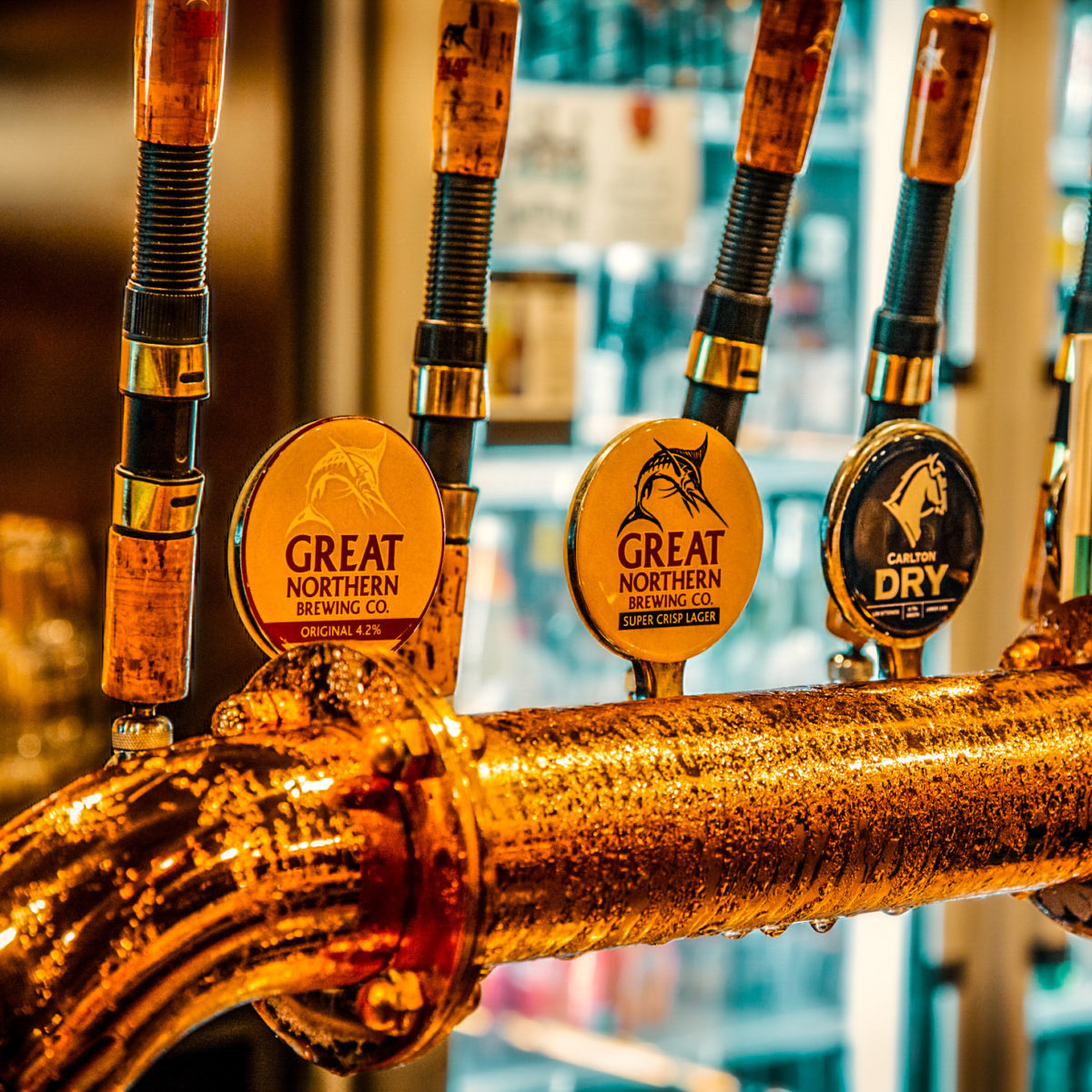 CHOOFAS HORN BAR CHOOFAS Smokehouse & Seafood